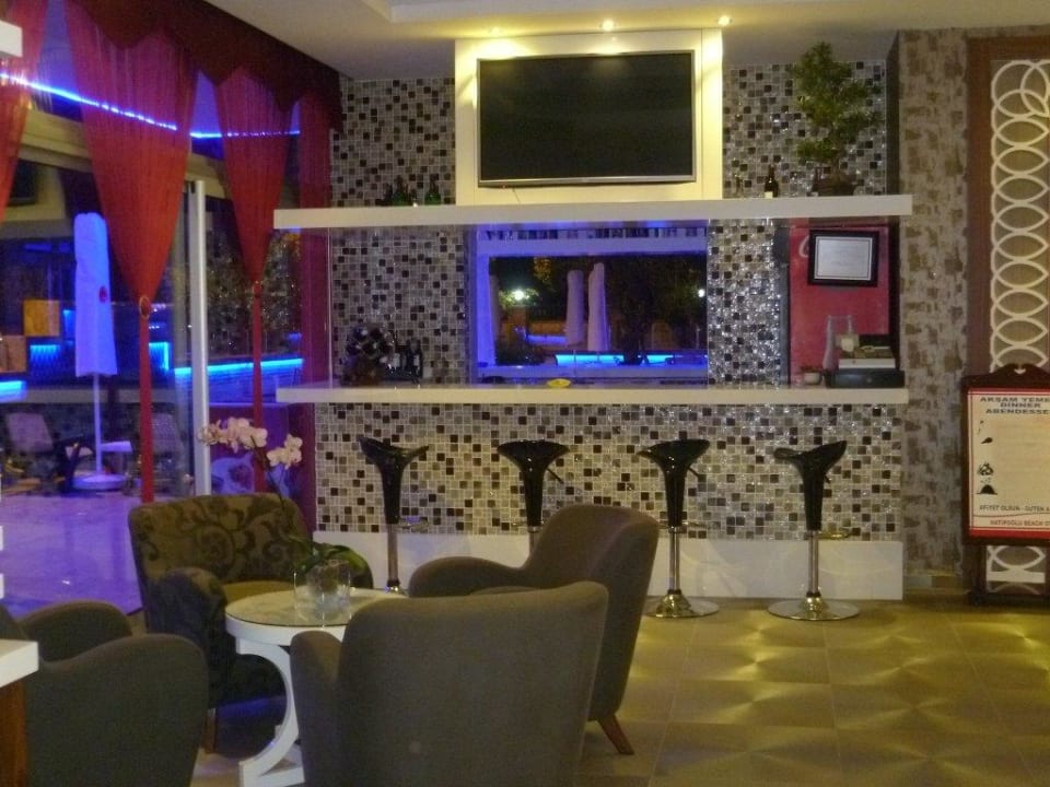 In der Lobby Hatipoglu Beach Hotel