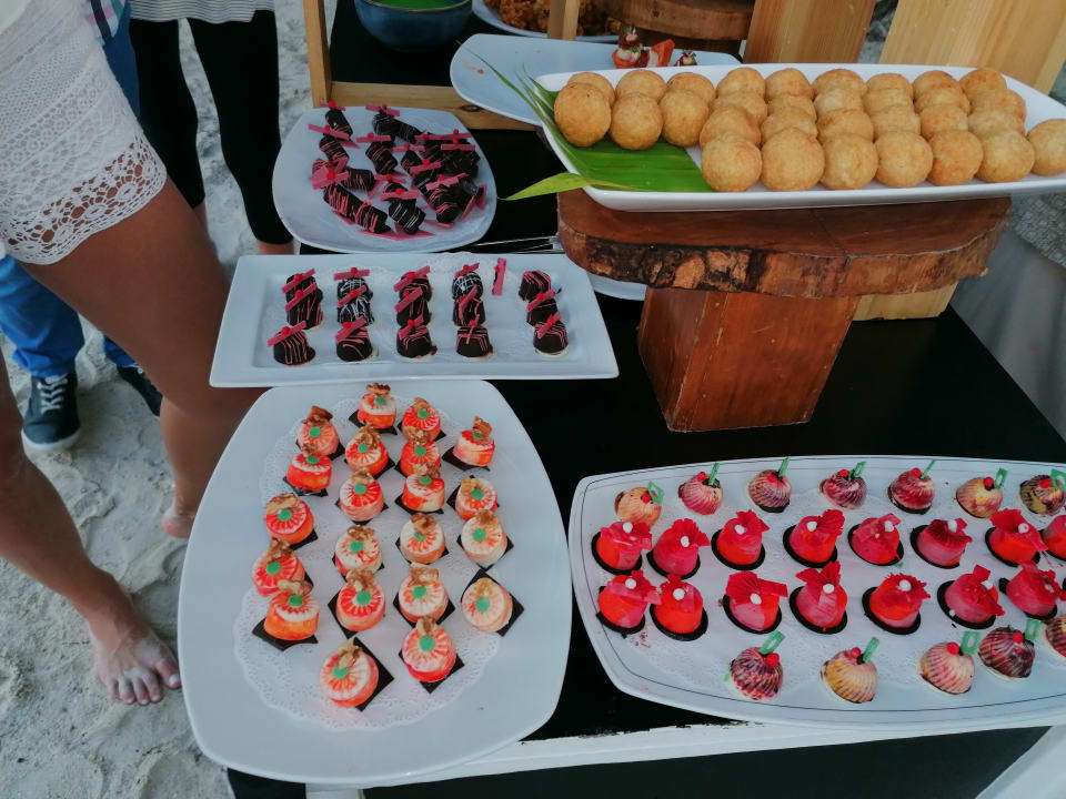 Gastro Adaaran Select Meedhupparu Island Resort - Premium All Inclusive