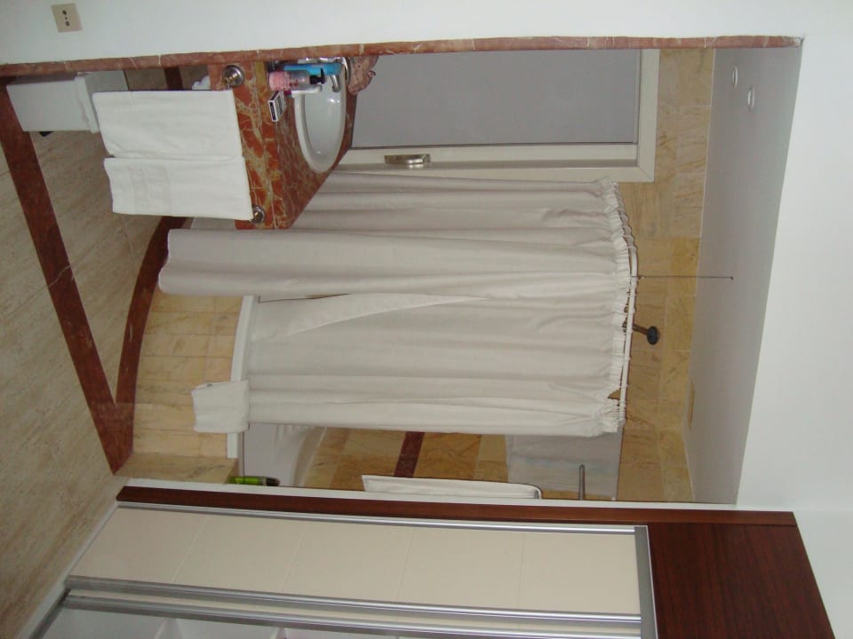 Badewanne Blick vom Bett R2 Lago Playa Park