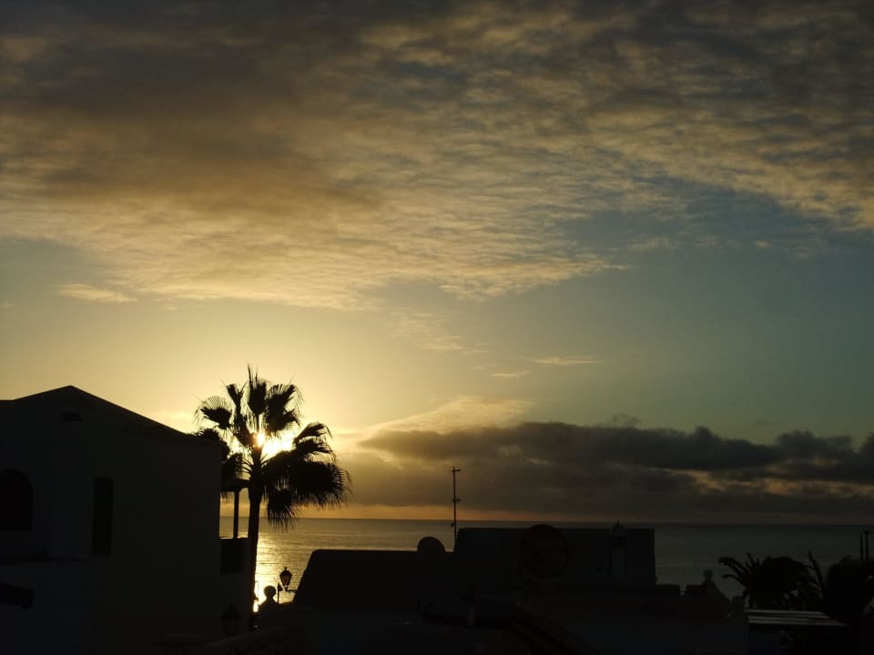 Sonnenaufgang  Apartamentos Celeste
