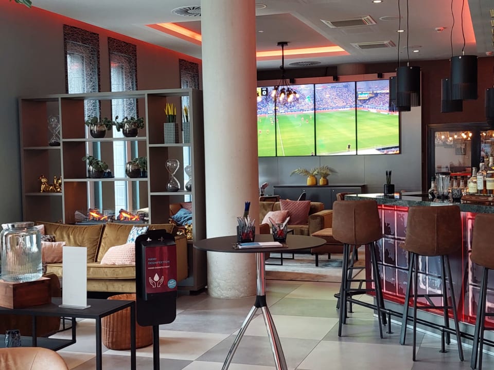 Lobby Leonardo Hotel Dortmund