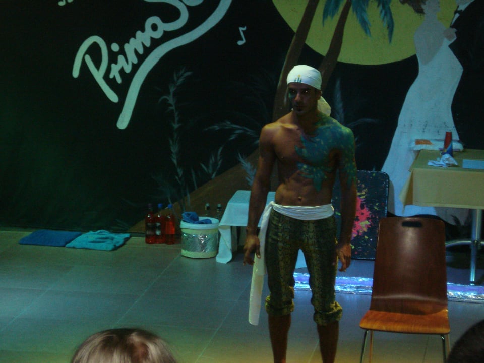 Fakir Show Calimera Hane Garden