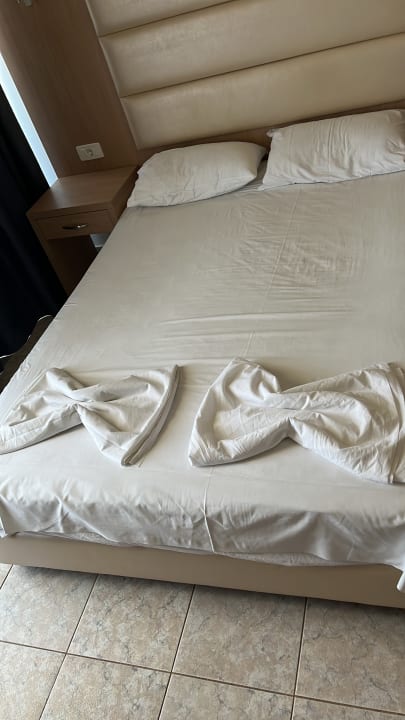 Zimmer Hotel Memphis Beach