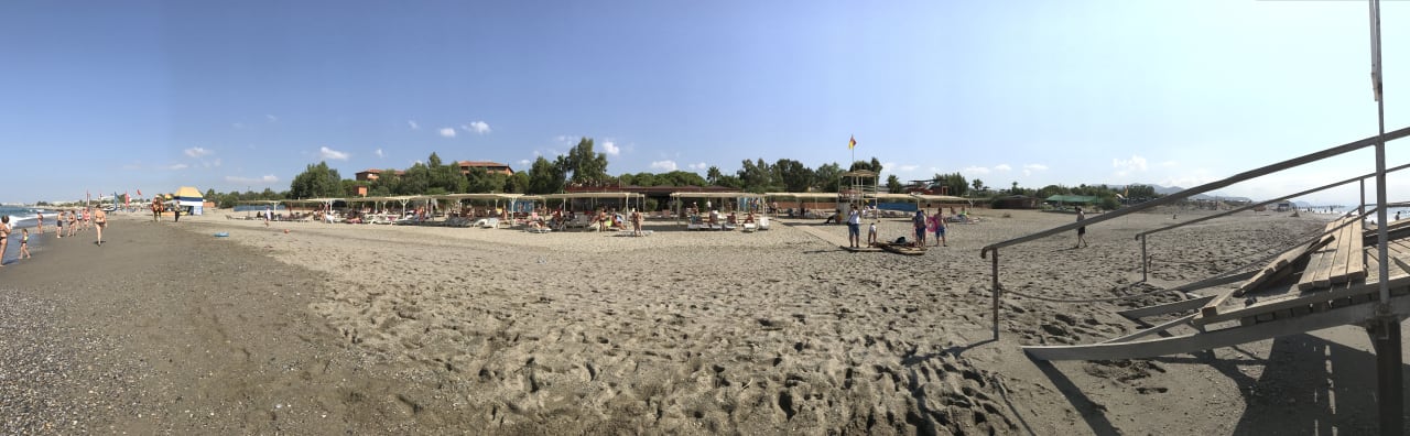 Strand Club Turtas Beach Hotel