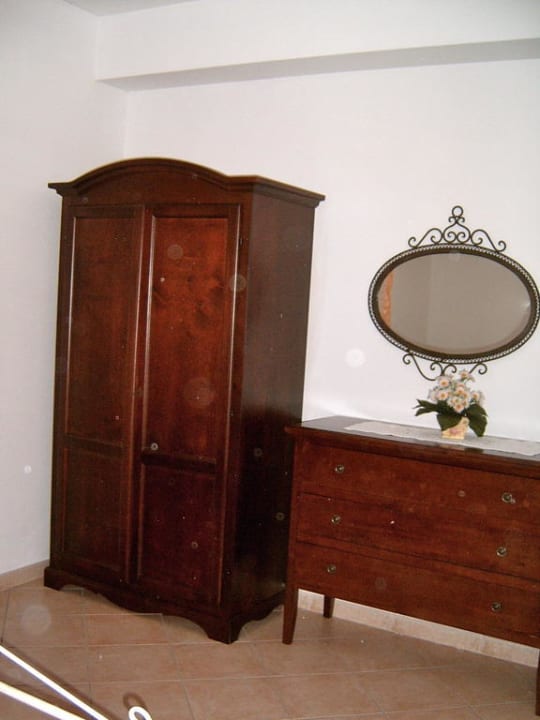 Einrichtung Appartment Hotel Sikania
