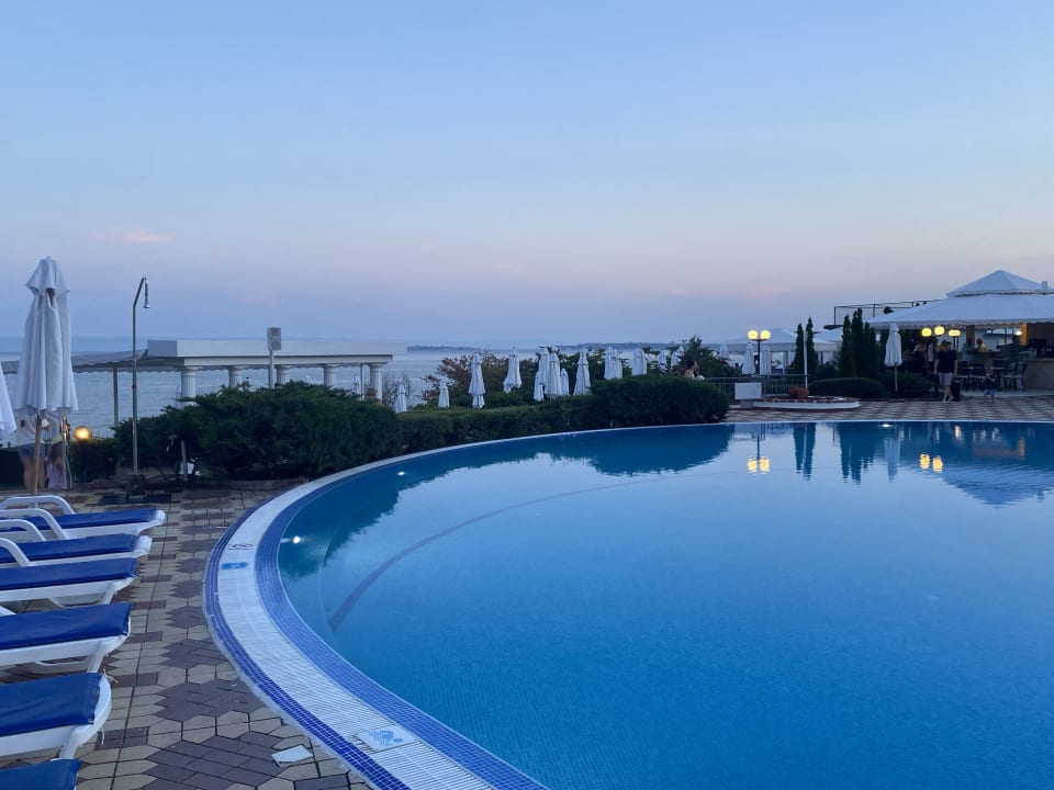 Pool Hotel Sineva Beach