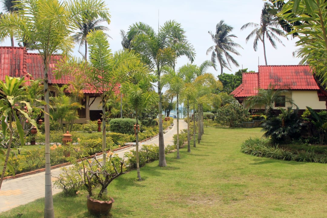 Gartenanlage Long Bay Resort Koh Phangan