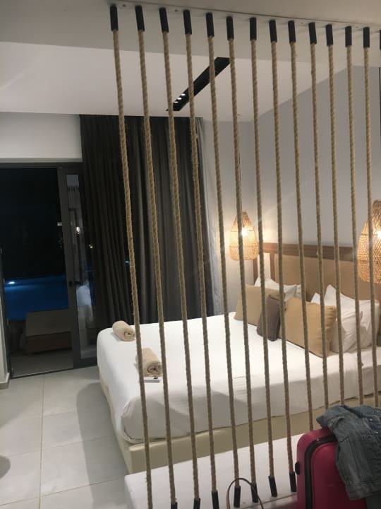 Zimmer Paralos Lifestyle Beach