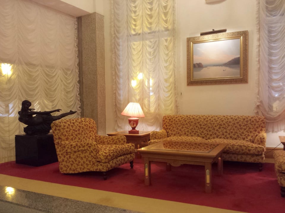 Wartebereich vorm Restaurant Hotel Riu Palace Maspalomas Adults Only