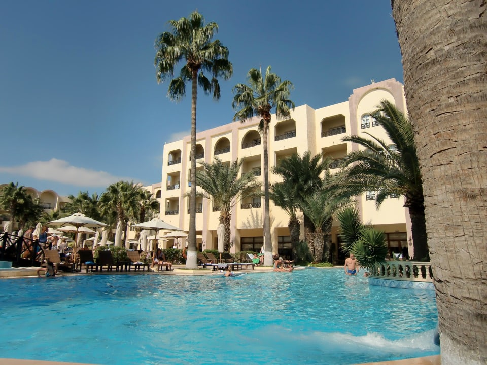 Pool Hotel Paradis Palace