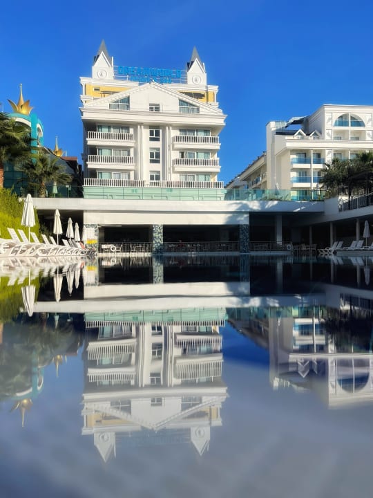 Außenansicht Dream World Resort & Spa