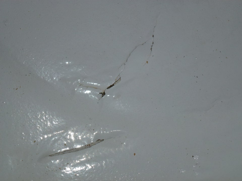 Riss in der Badewanne The Fair House Beach Resort