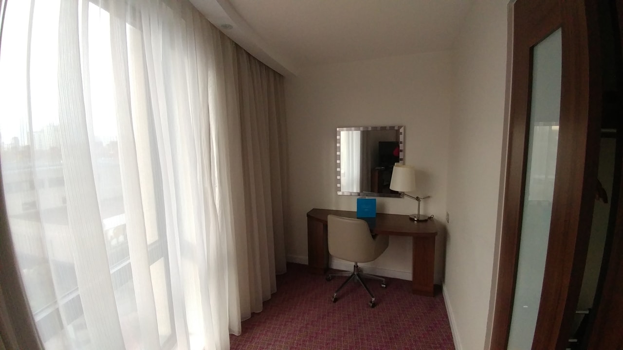 Zimmer Hampton by Hilton London Waterloo