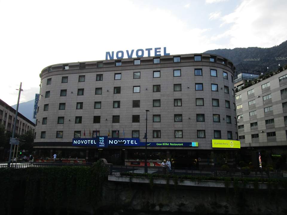 Außenansicht Hotel Novotel Andorra