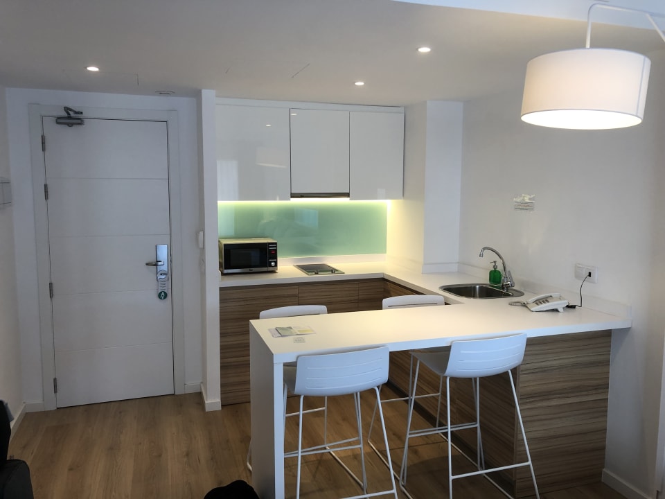 Zimmer Metropolitan JUKA Playa Aparthotel