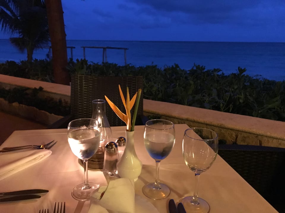 Gastro Akumal Bay Beach & Wellness Resort