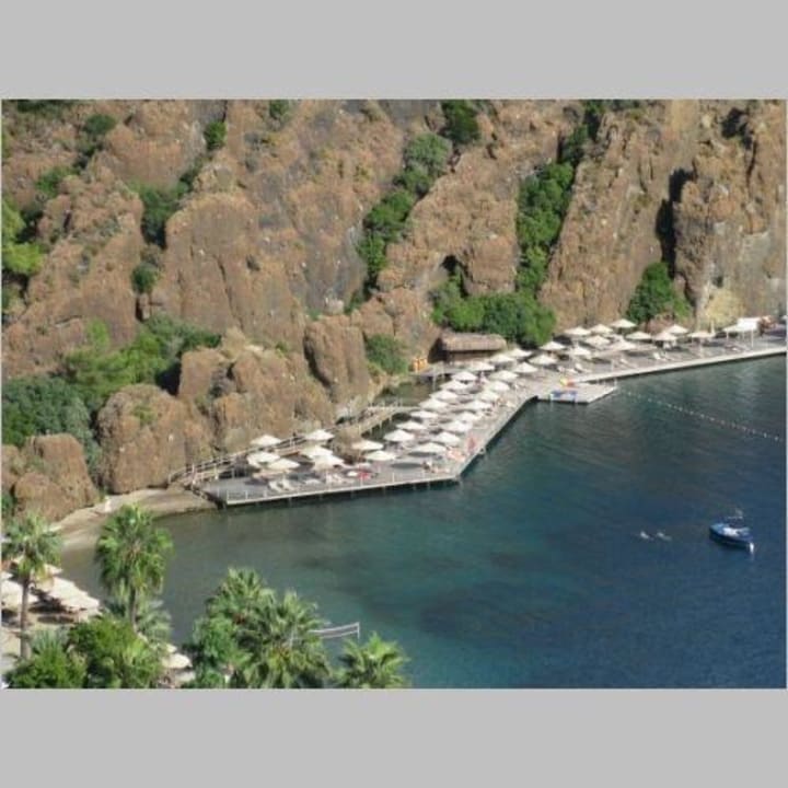 Badeplattform mit Wasserskibereich D Maris Bay