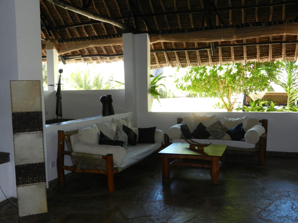 Bar-Bereich  Hotel Karibuni Rafiki Beach Resort