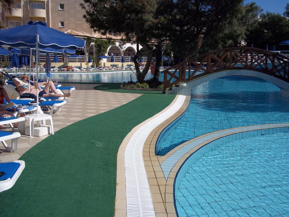 Poolanlage Hotel Kalithea Mare Palace