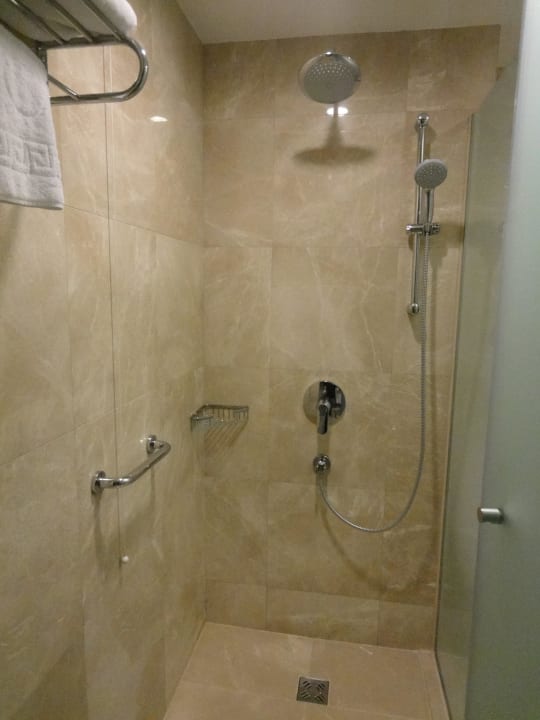 Sehr geräumige Dusche Sentido Trendy Verbena Beach