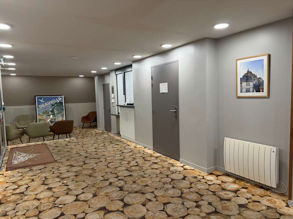 Lobby Hotel Saint Aubert