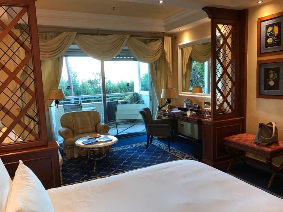 Zimmer Rome Cavalieri, A Waldorf Astoria Hotel