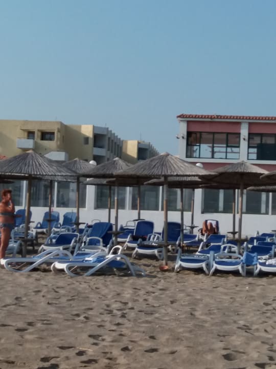 Strand Dessole Dolphin Bay Resort