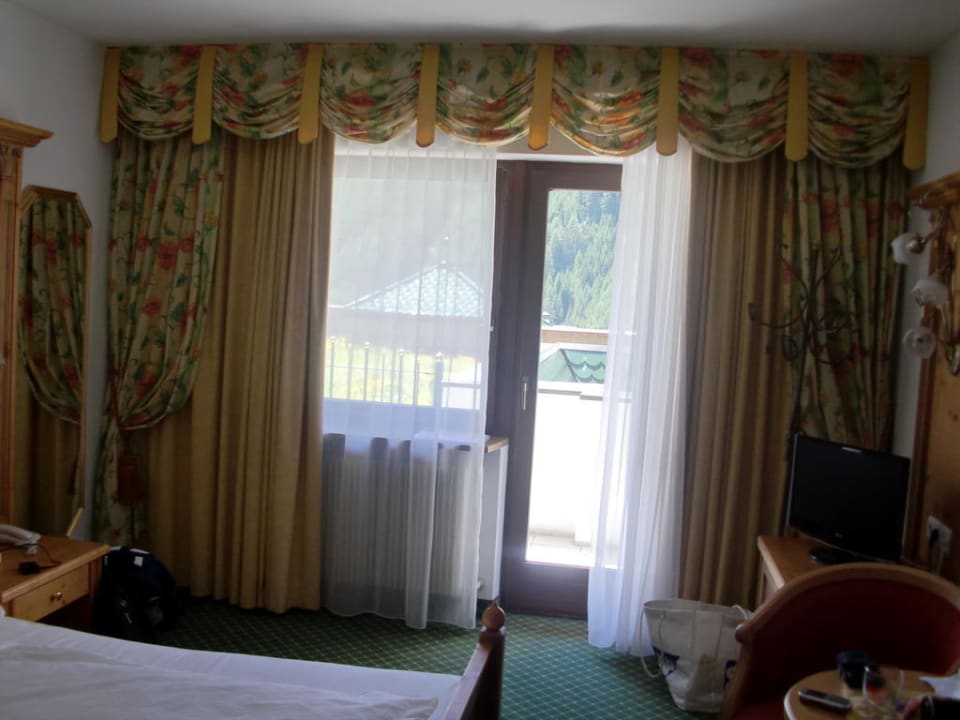 Blick zum Balkon Falkensteiner Hotel & Spa Falkensteinerhof