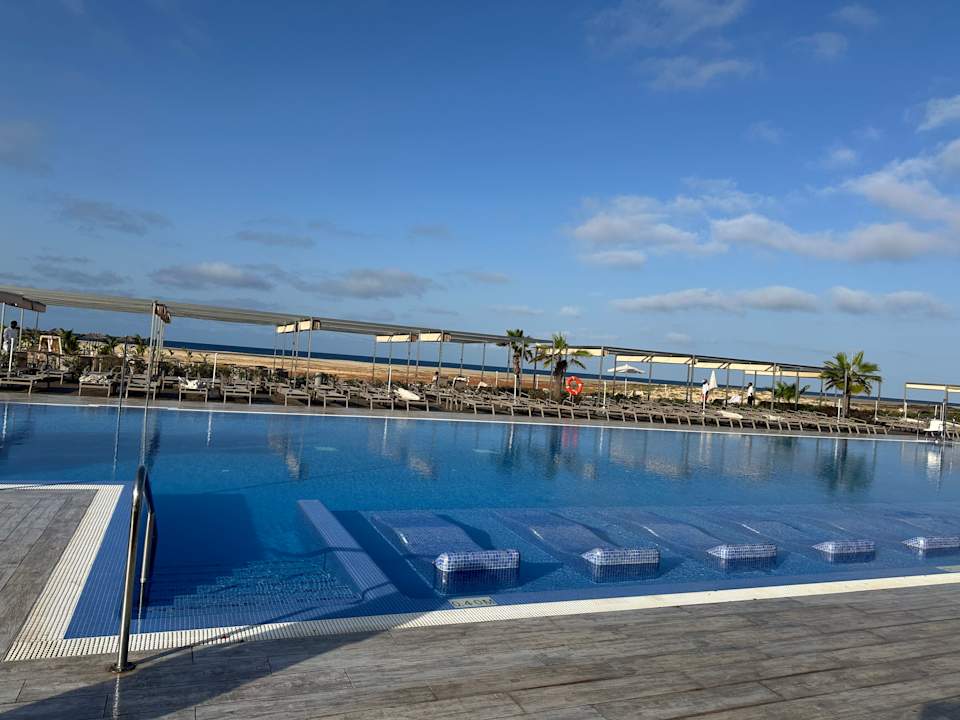 Pool Hotel Riu Palace Santa Maria