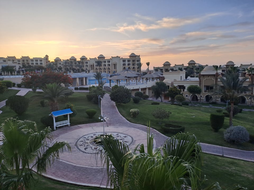 Außenansicht Serenity Alpha Beach