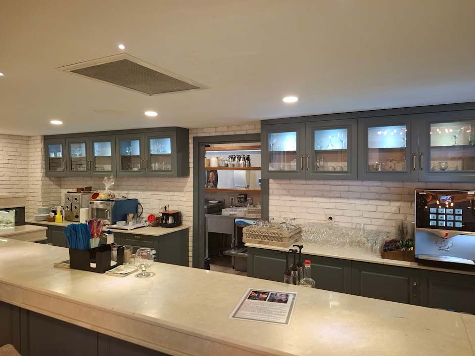 Gastro Royal Atlantis Beach Hotel