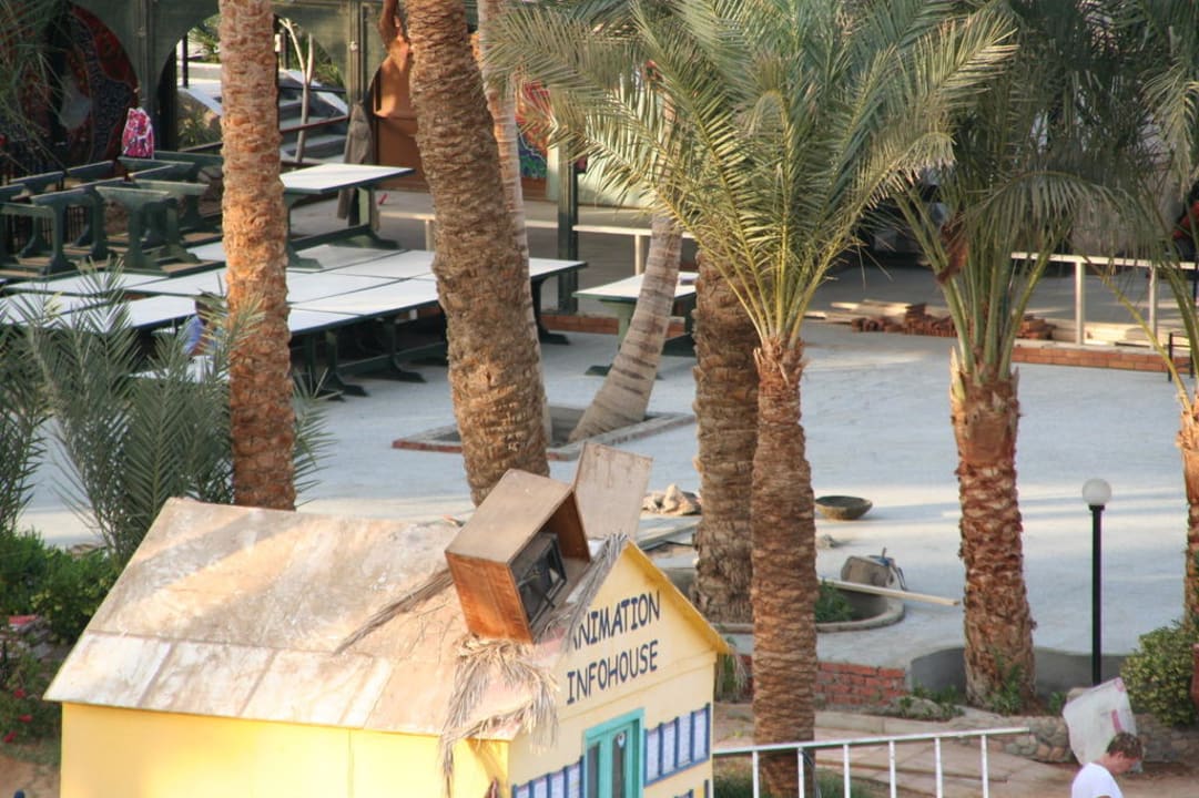 Neue Speisenterrasse fast fertig Giftun Azur Resort