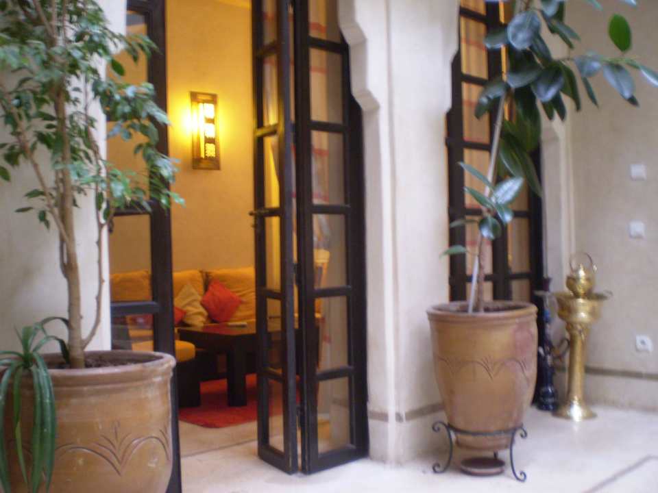 Innenhof und Frühstücksraum Guest House Riad Diana