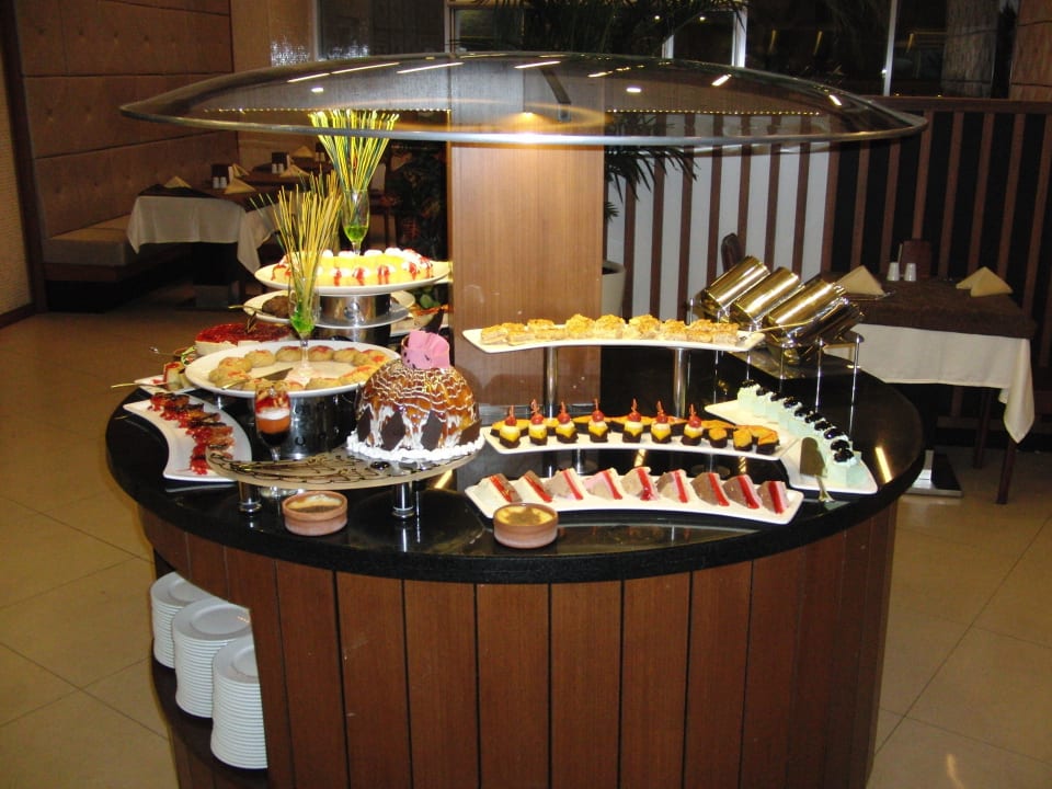 Alles sehr lecker und schön anzusehen Michell Hotel & Spa