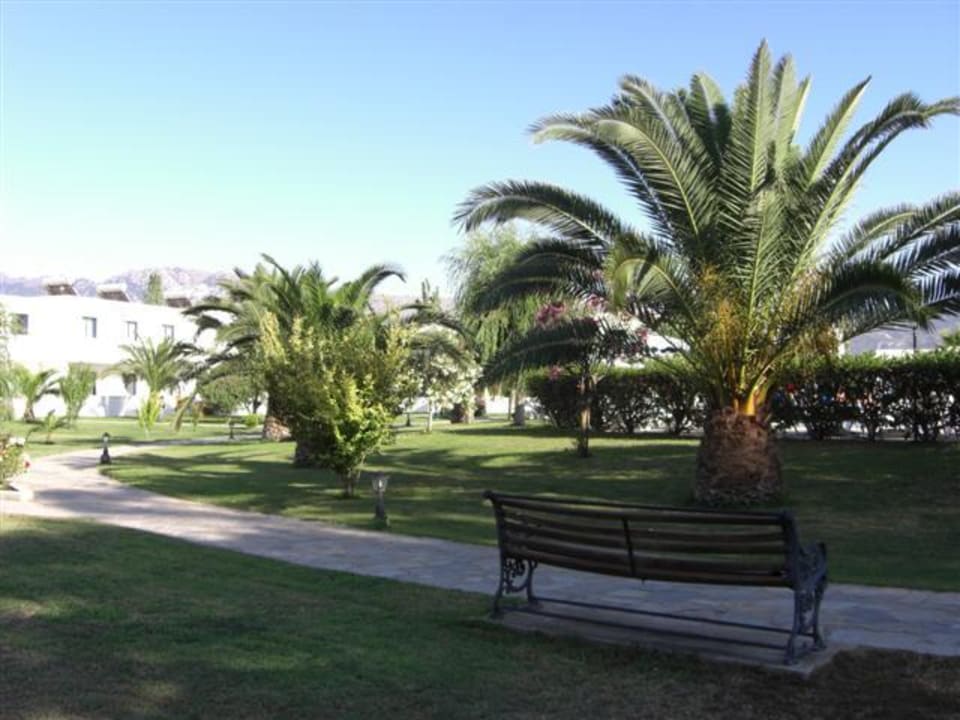 Gartenanlage vom Hotel Esperia Hotel Esperia