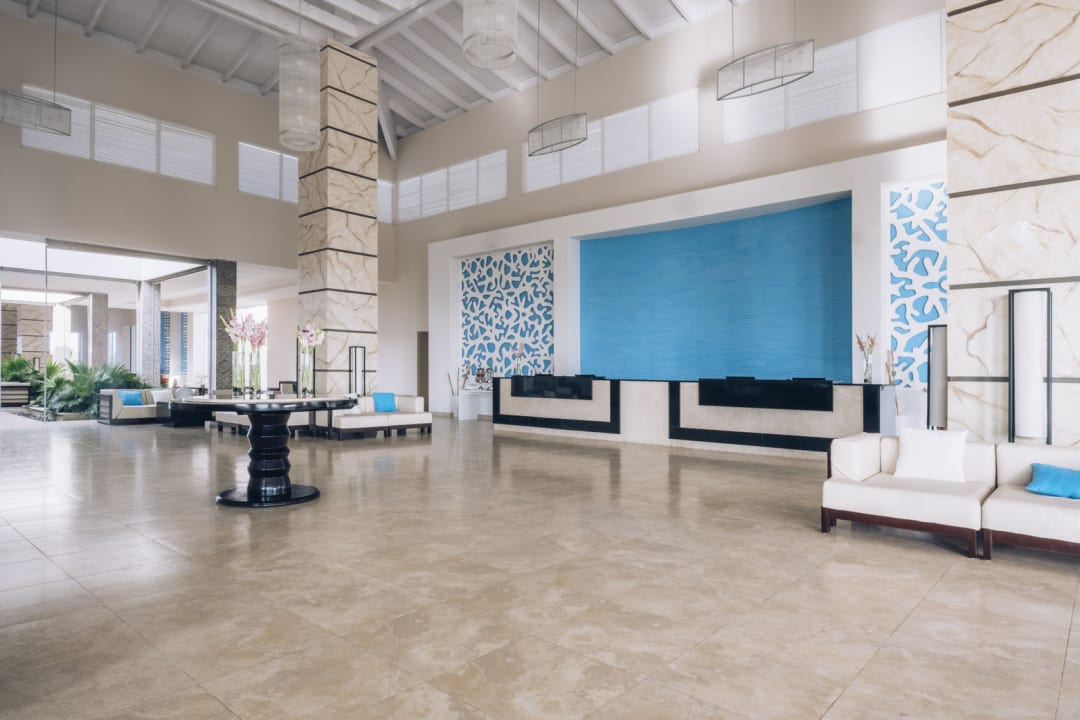 Lobby Iberostar Coral Holguín