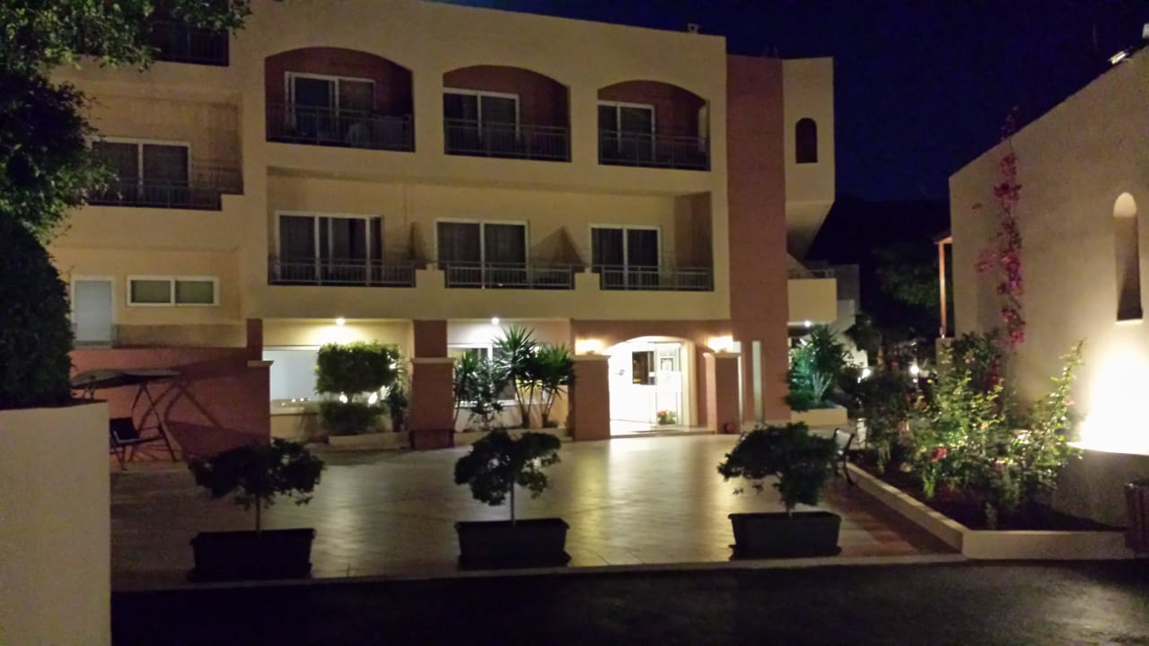 Innenhof Eurohotel Katrin Hotel & Bungalows