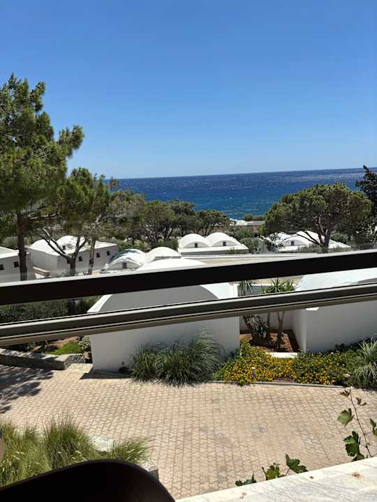 Außenansicht Hotel Kakkos Bay