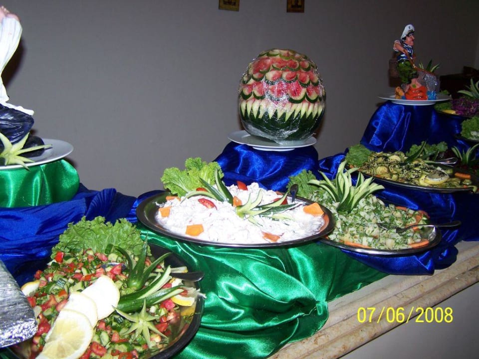 Buffet-Gestaltung Three Corners Sea Beach Resort