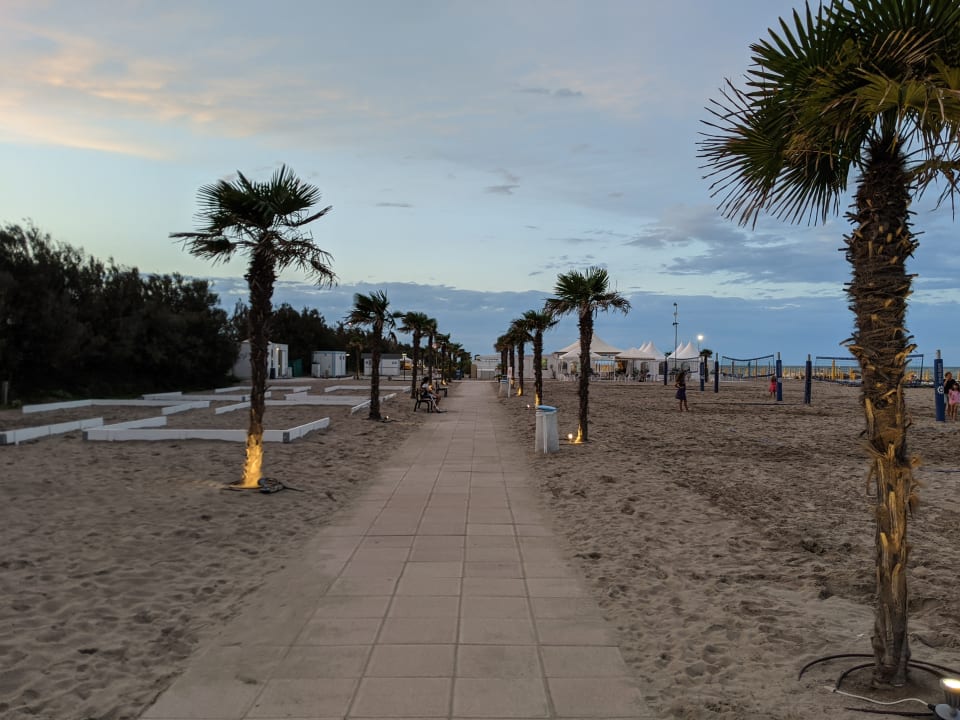 Strand Isamar Holiday Village