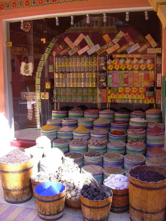 Basar im Hotel Pickalbatros Alf Leila Wa Leila Resort - Neverland Hurghada