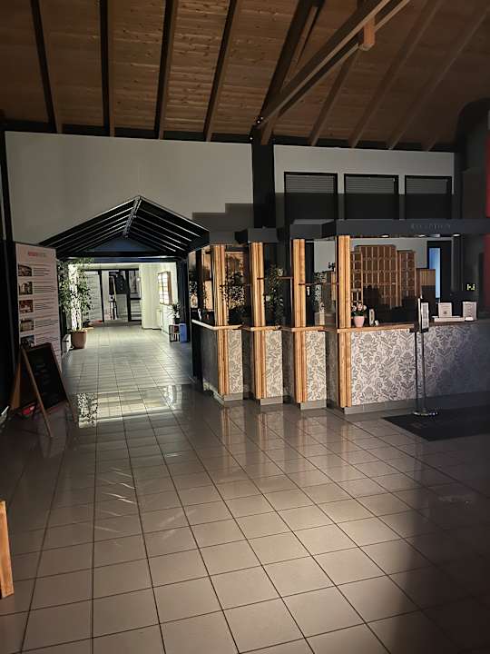 Lobby REGIOHOTEL Wittekind Burg