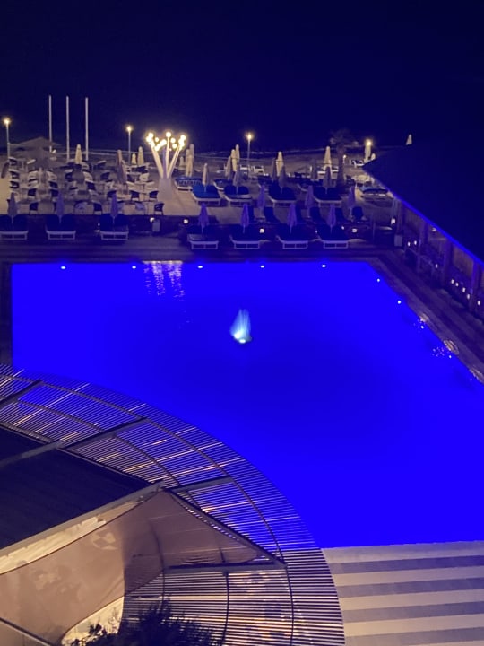 Pool Arina Beach Resort