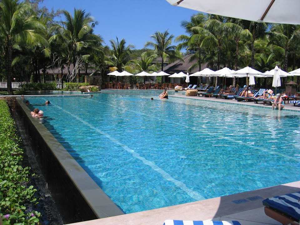 Hotel Pool Dusit Thani Krabi Beach Resort