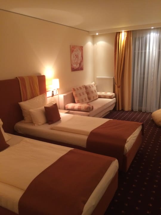 Zimmer Roomingtons Hotel Kaiserhof