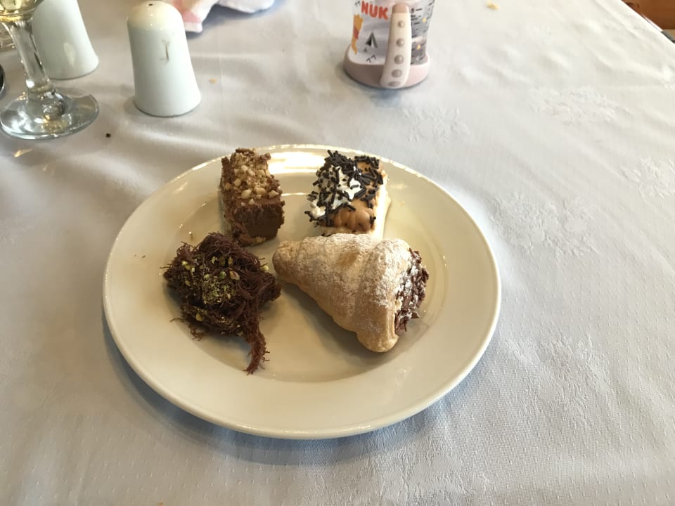 Gastro Hotel Kalithea Horizon Royal