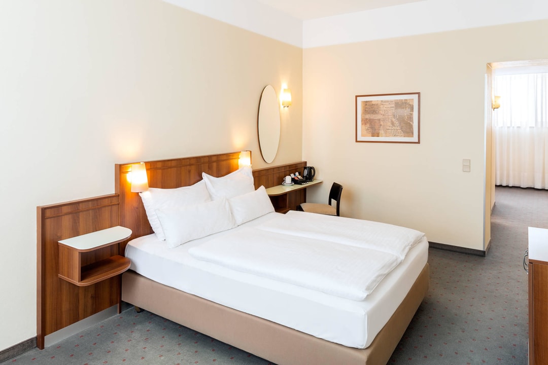 Standard Room NH Wien Belvedere
