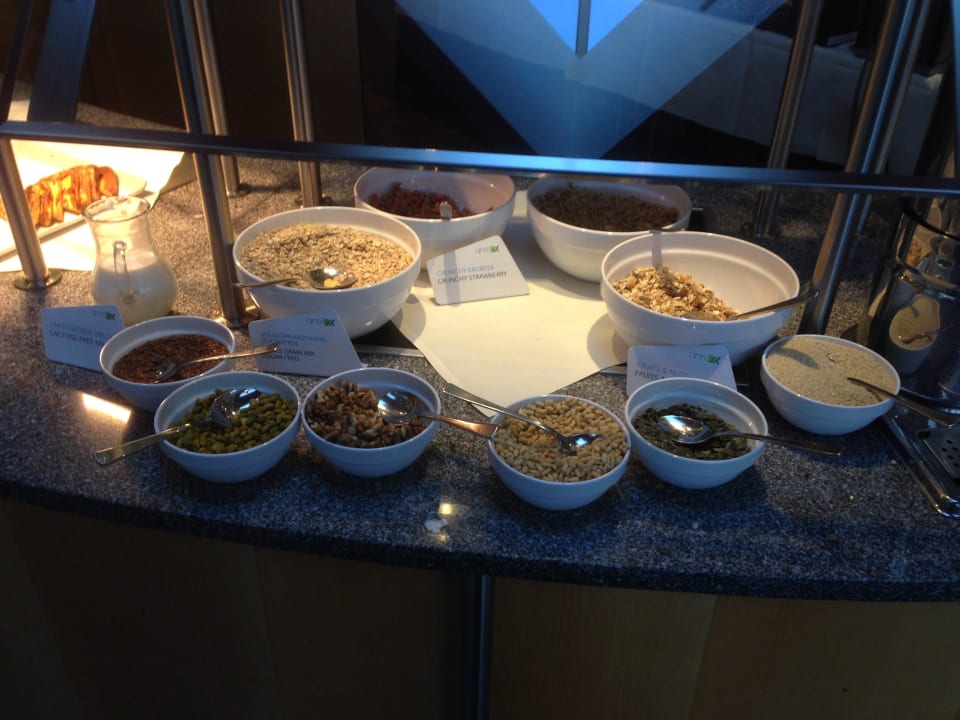 Frühstücksbuffet Hotel NH Leipzig Messe