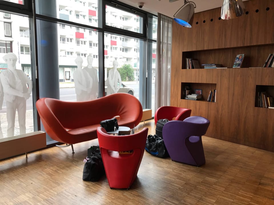 Eingang art'otel berlin mitte