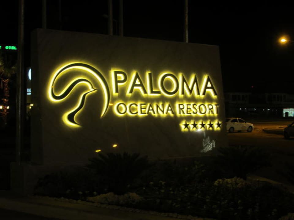 Eingang Paloma Oceana
